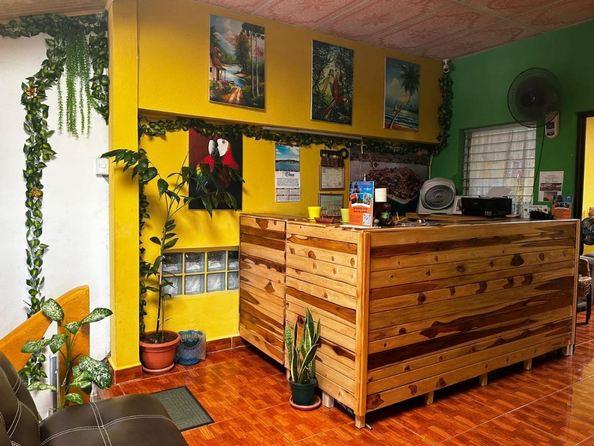 Casa Maya Itza Flores Exterior foto