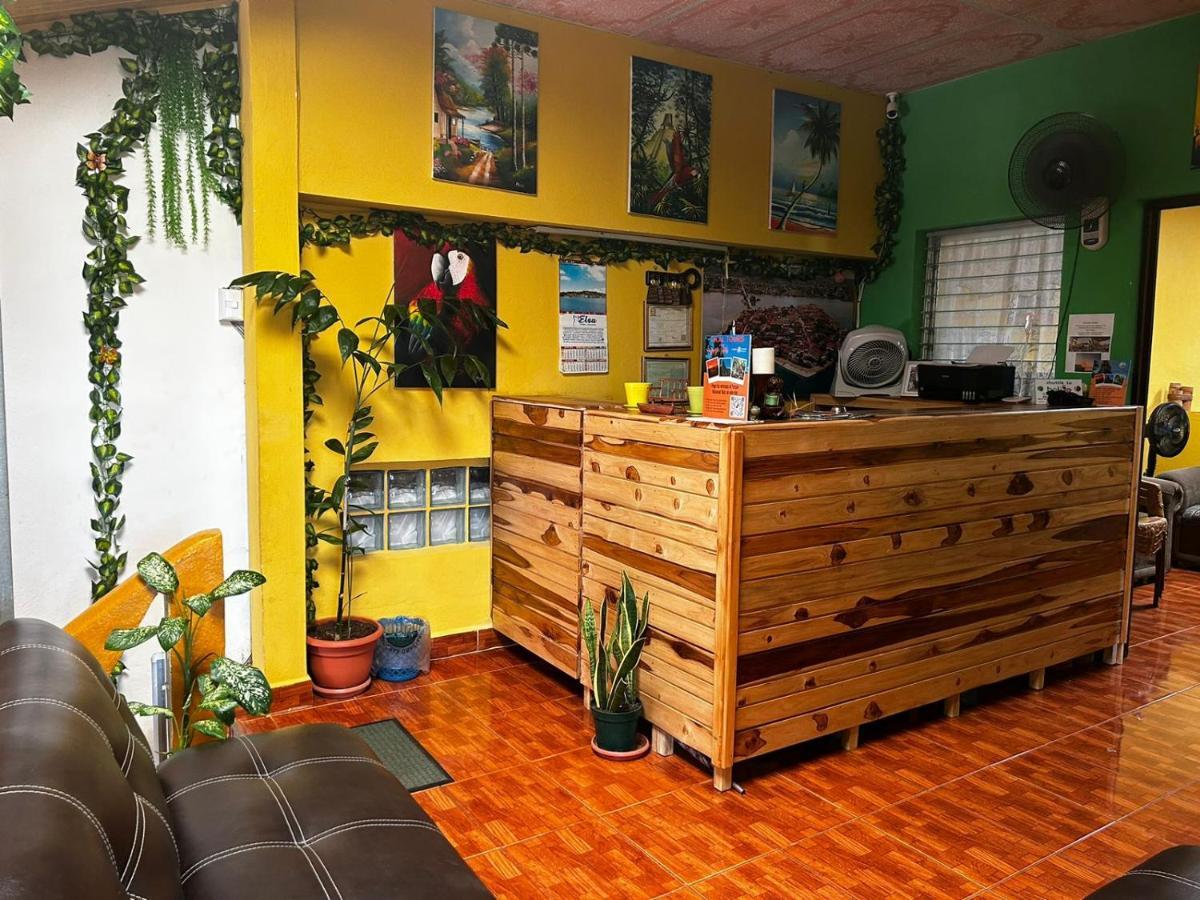 Casa Maya Itza Flores Exterior foto